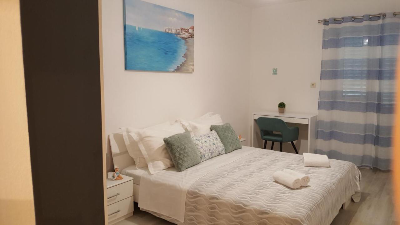 Apartment Mimi Makarska