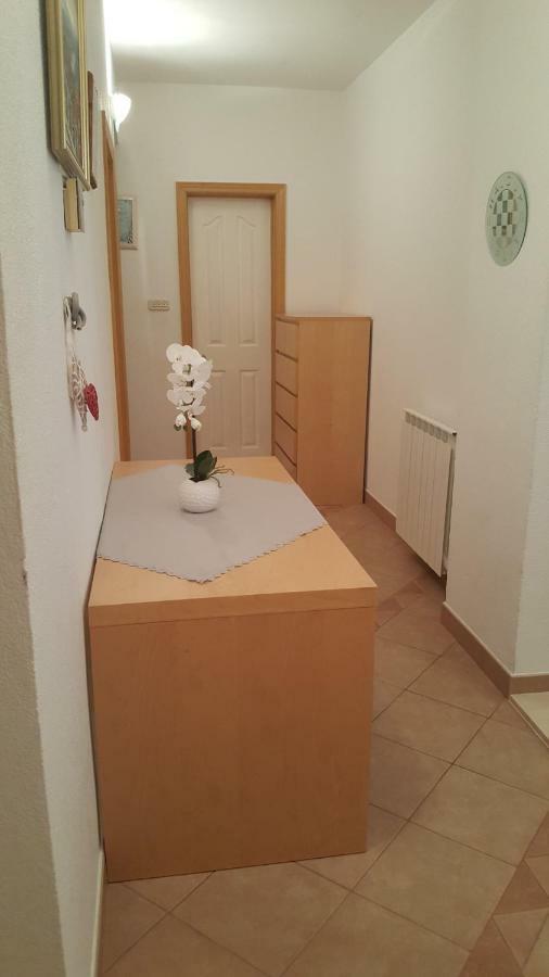 Mimi Apartment Makarska
